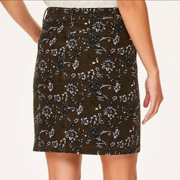 NEW Loft Corduroy Skirt Olive Floral Classic Preppy Classic Trendy Fall Trendy - Picture 12 of 13